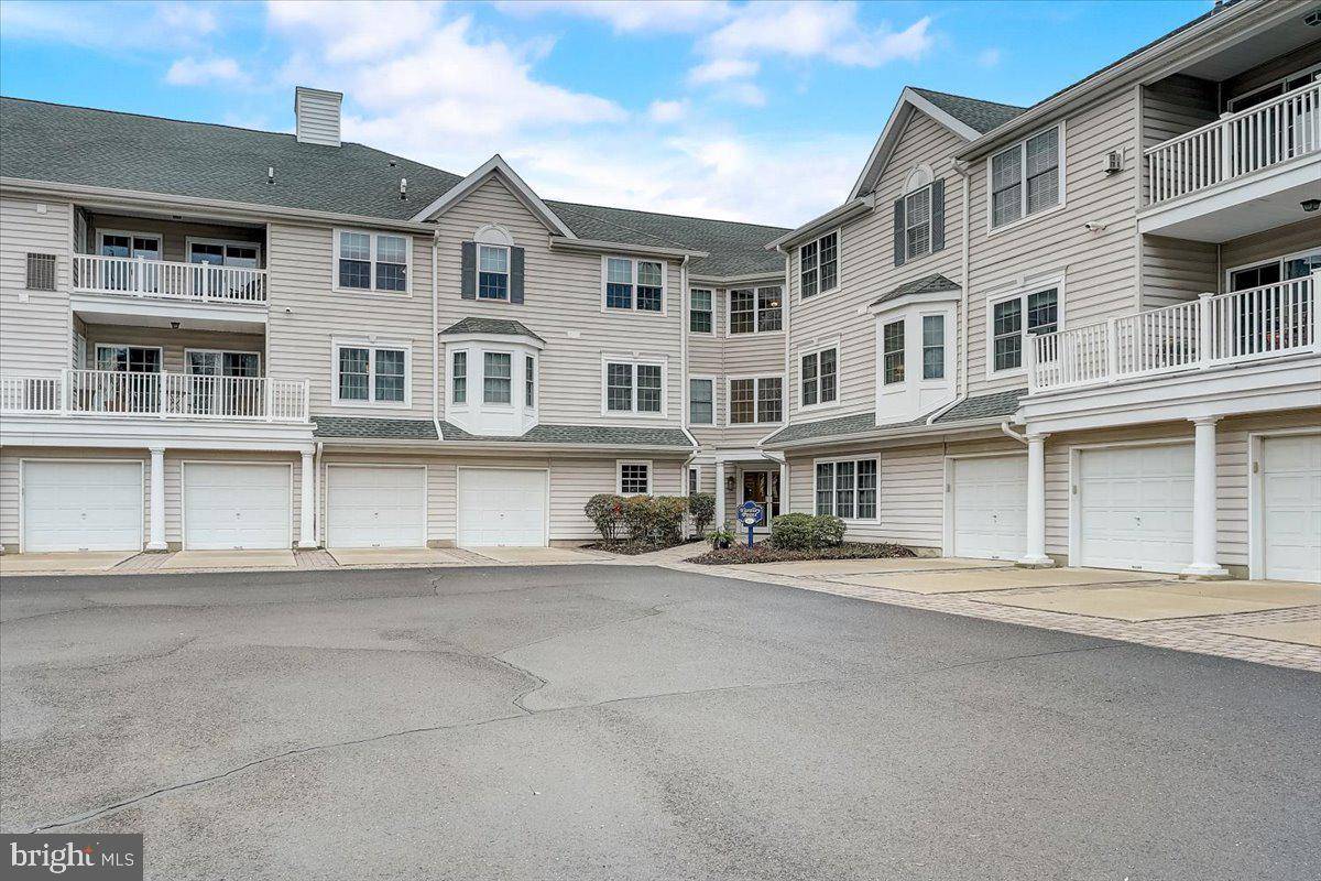 Yardley, PA 19067,42 W COLLEGE AVE #218