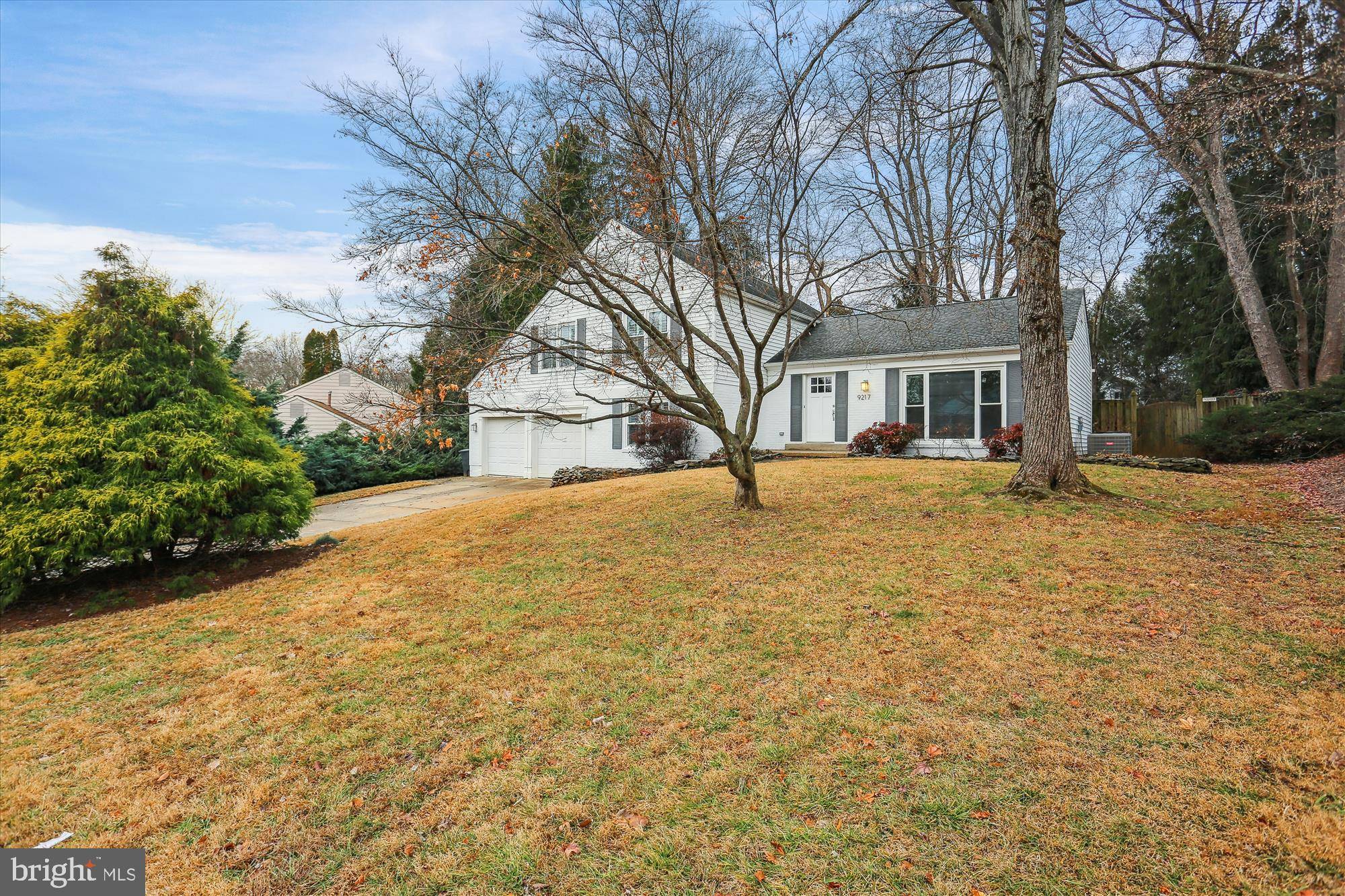 Potomac, MD 20854,9217 WILLOW POND LN