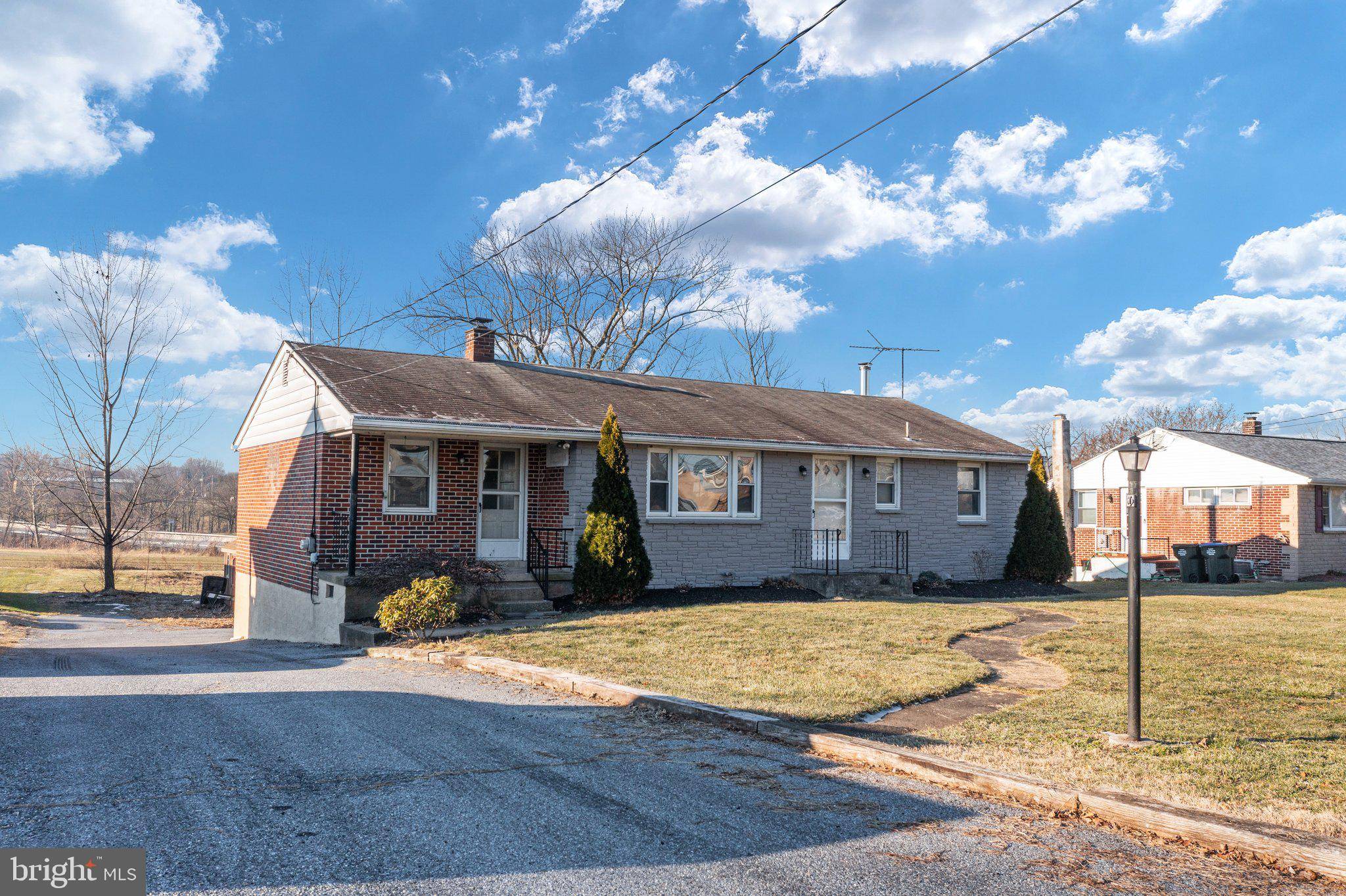 Gilbertsville, PA 19525,1006 RHOADS AVE