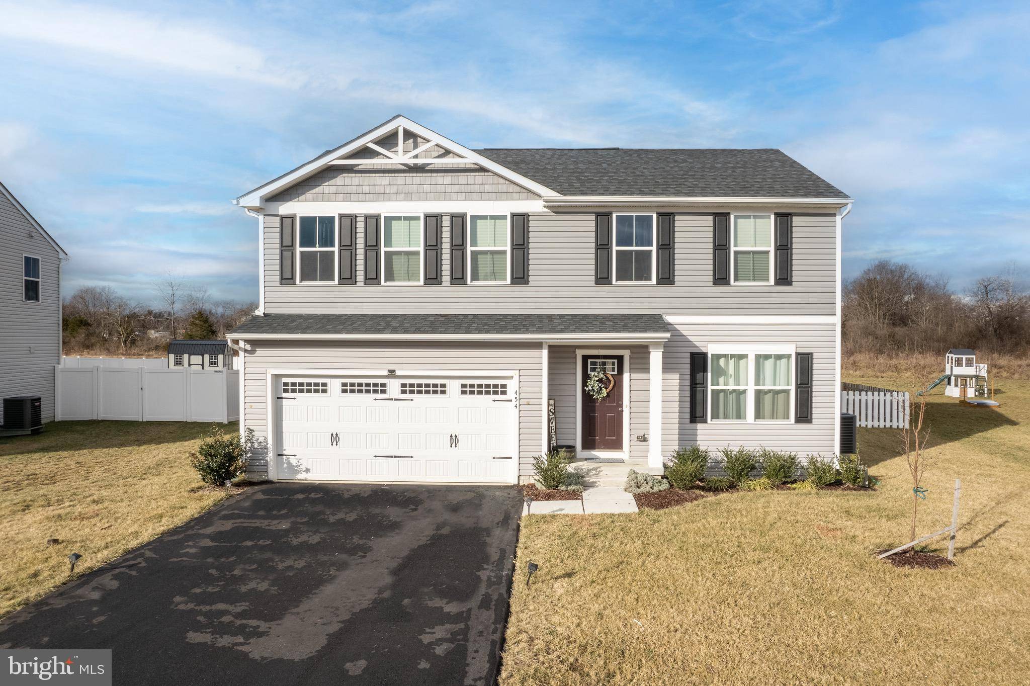 Bunker Hill, WV 25413,454 SWITCHGRASS CT