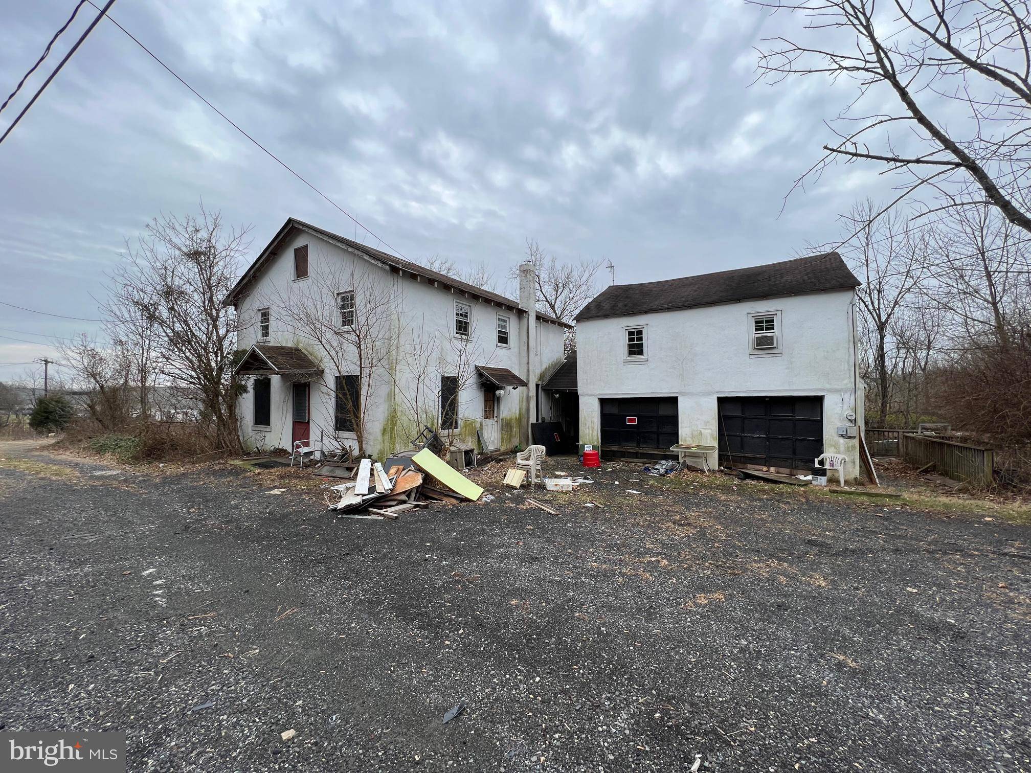 East Greenville, PA 18041,710 GRAVEL PIKE