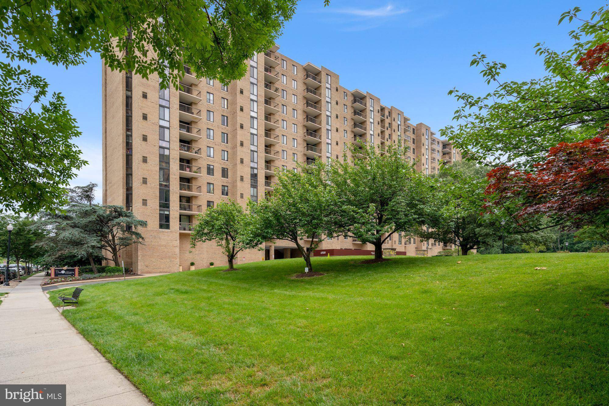 Arlington, VA 22204,4500 S FOUR MILE RUN DR #1021