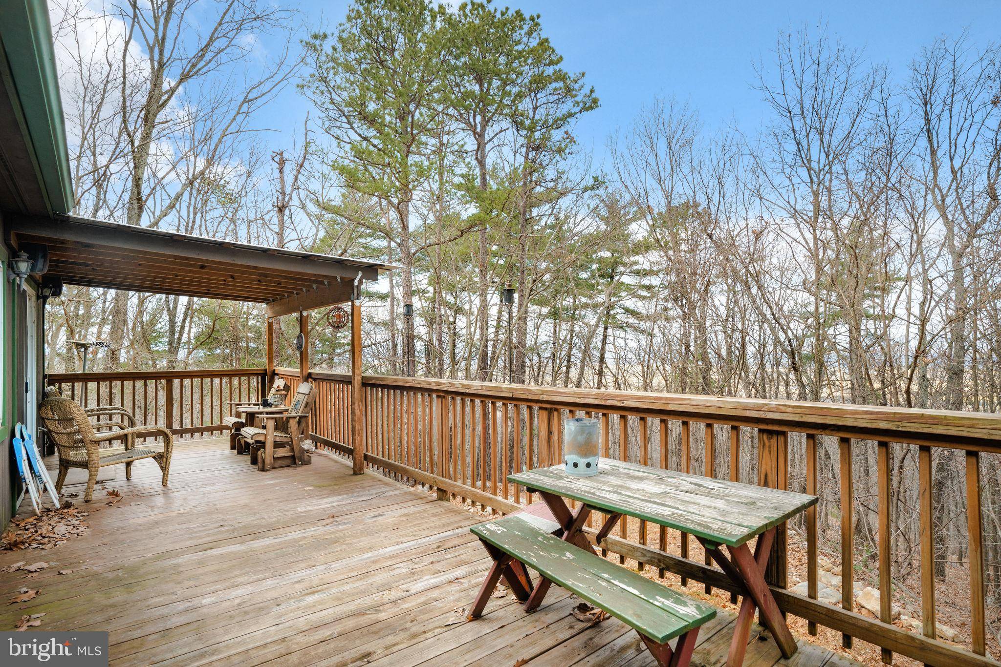 New Market, VA 22844,189 SANDSTONE LN