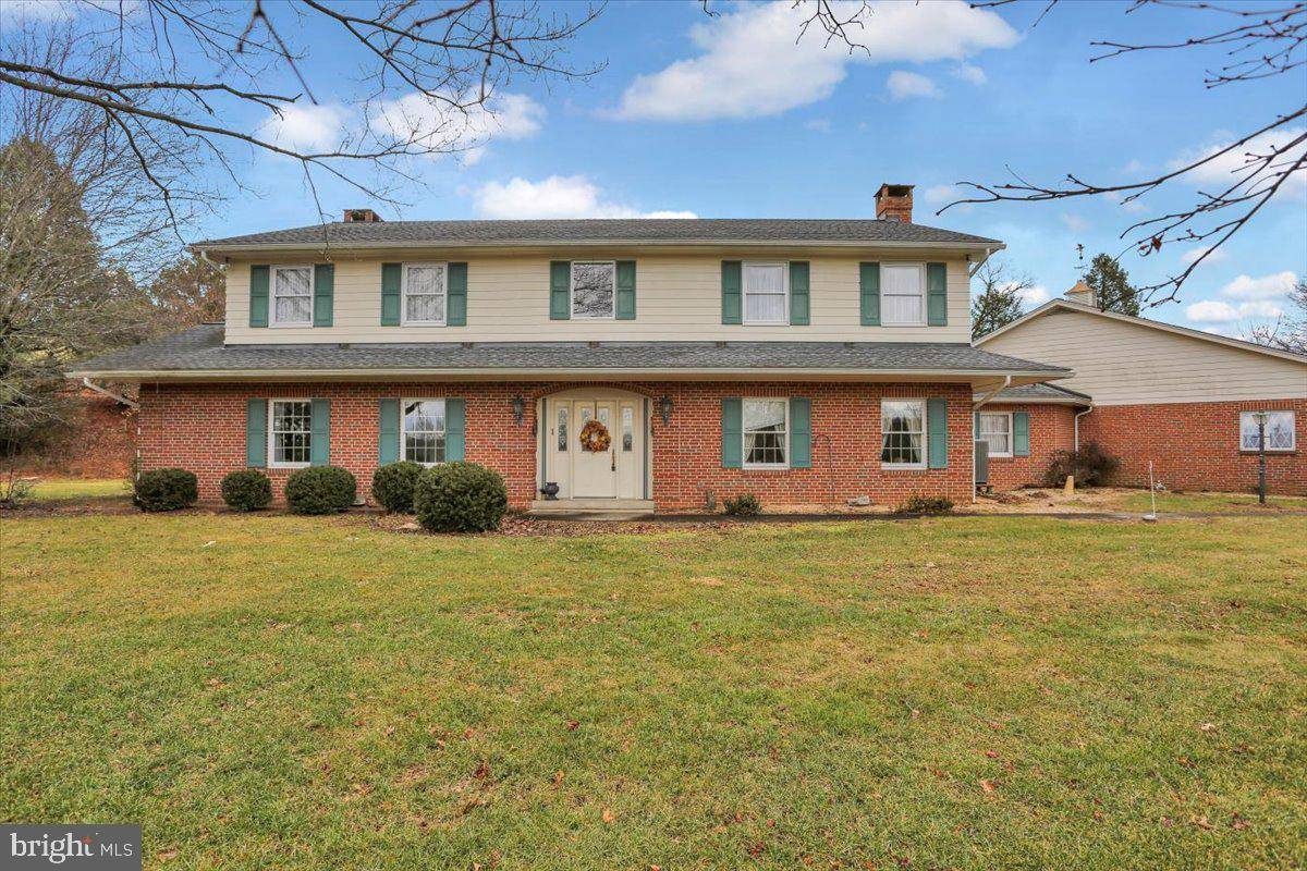 Bernville, PA 19506,560 SCENIC DR