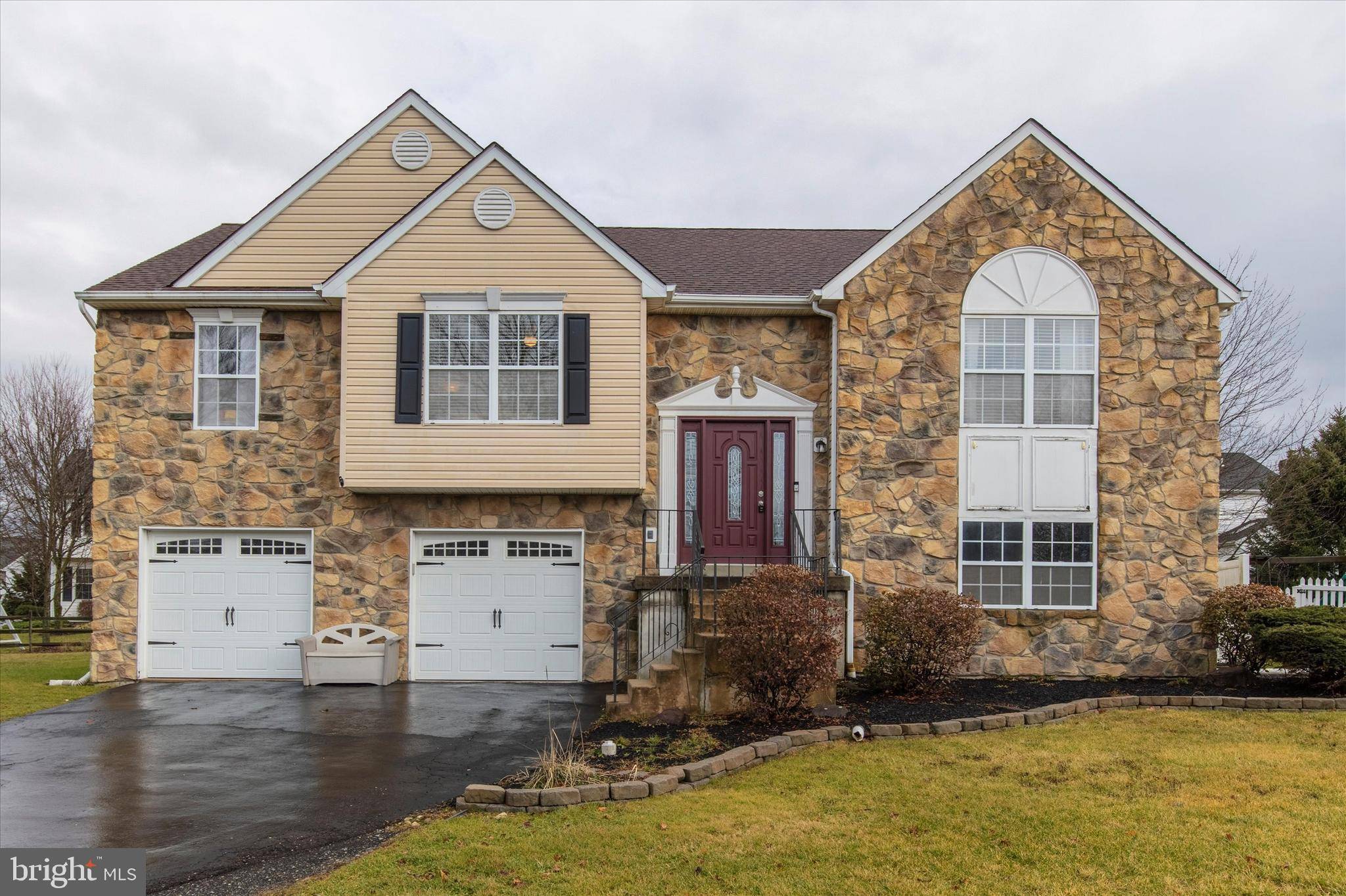 Pipersville, PA 18947,6110 HEARTHSTONE DR