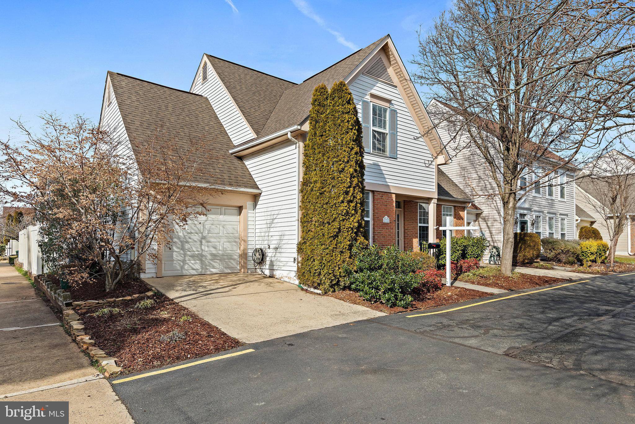 Ashburn, VA 20147,43722 BIRCH MANOR TER