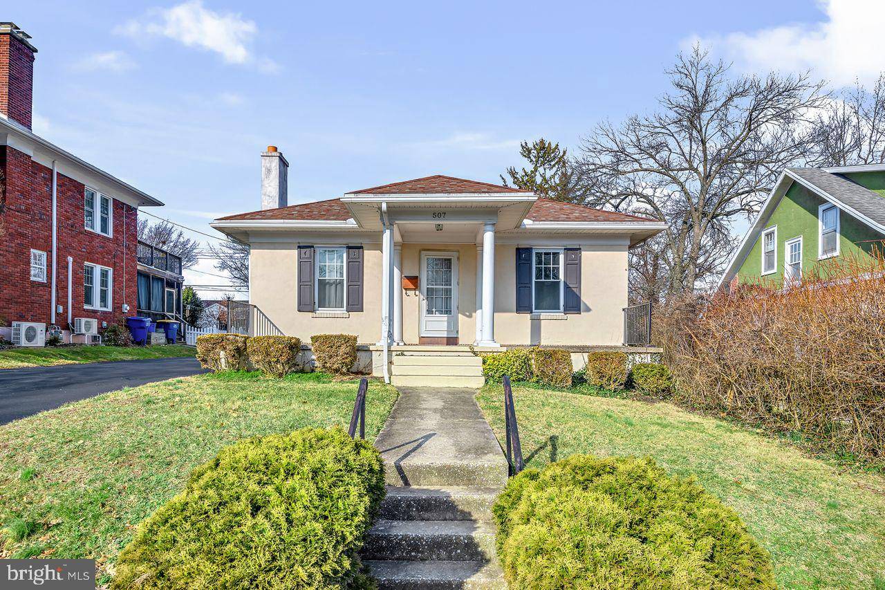 York, PA 17403,507 COLONIAL AVE