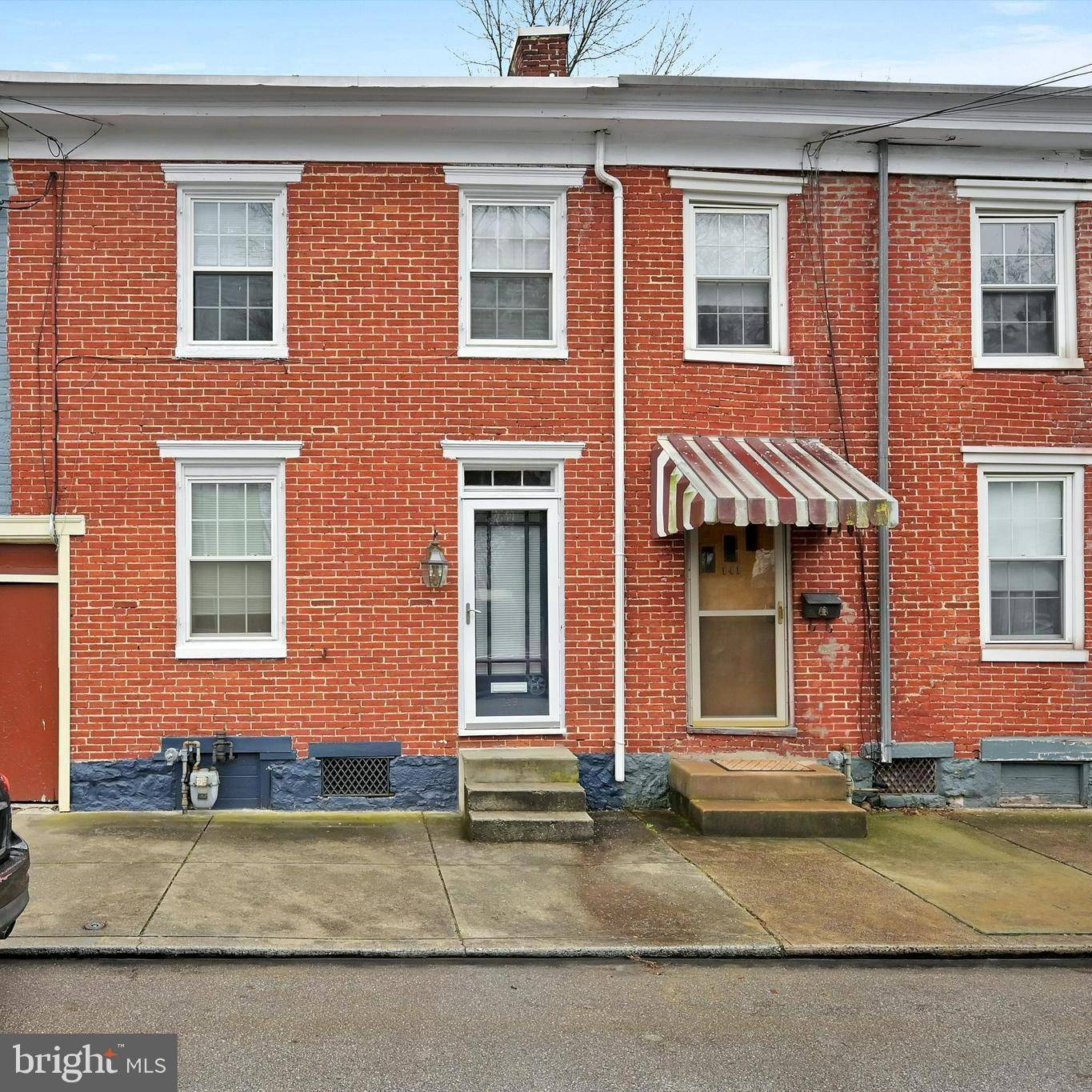 Carlisle, PA 17013,139 S EAST ST