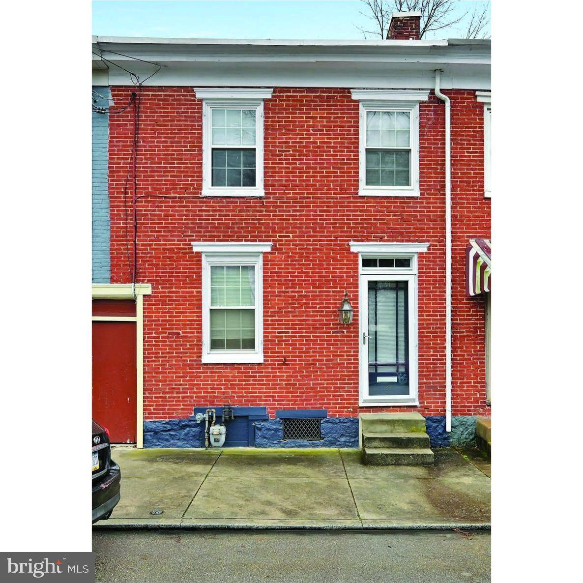 Carlisle, PA 17013,139 S EAST ST