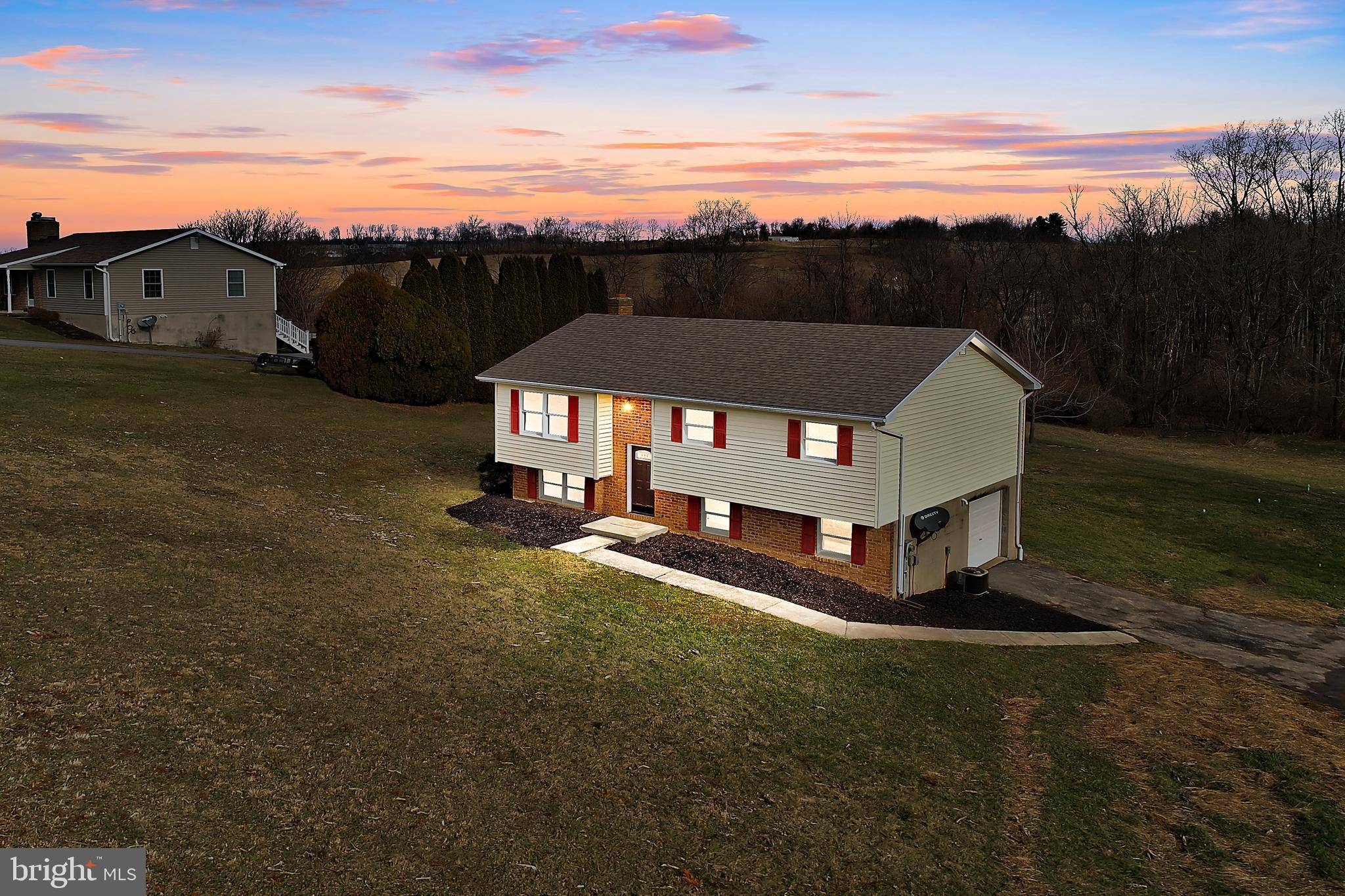 Hanover, PA 17331,57 PANORAMA LN