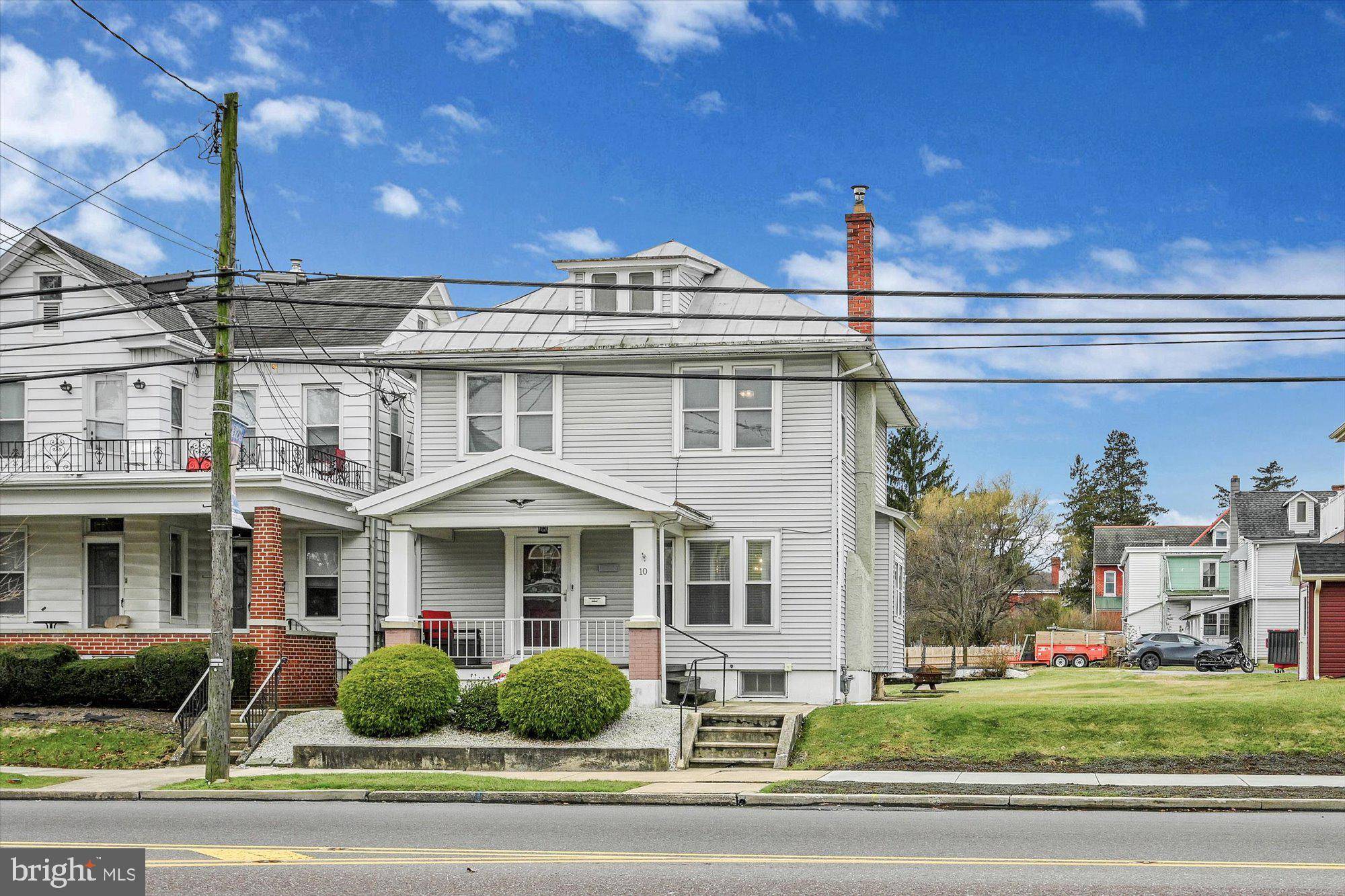 Robesonia, PA 19551,10 E PENN AVE