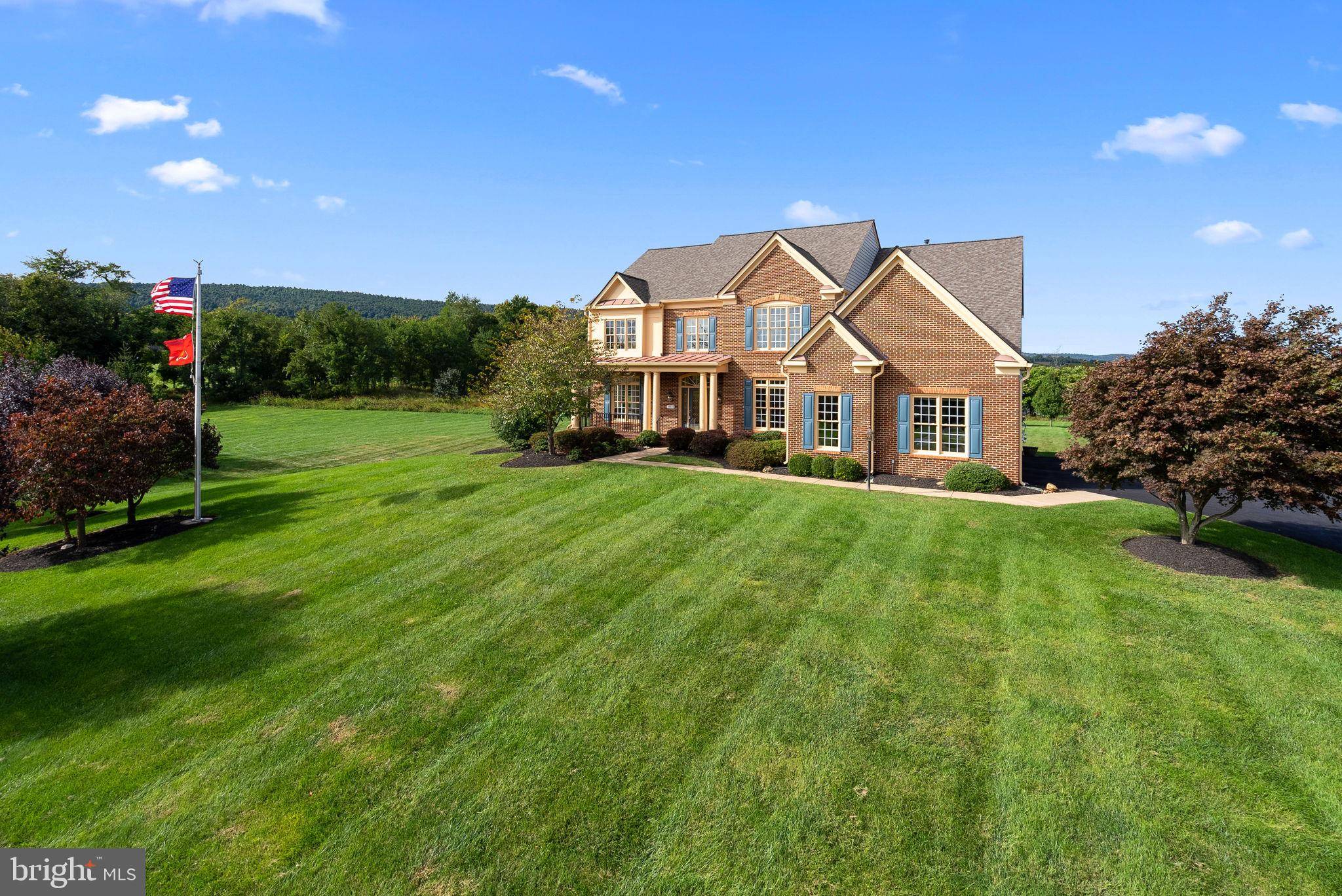 Round Hill, VA 20141,35544 GLENCOE CT