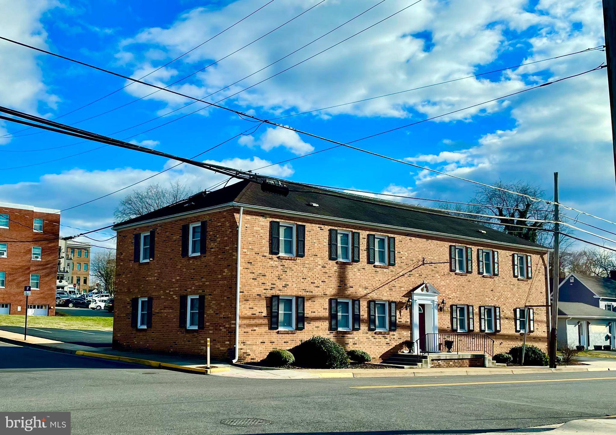 Culpeper, VA 22701,301 WEST ST S