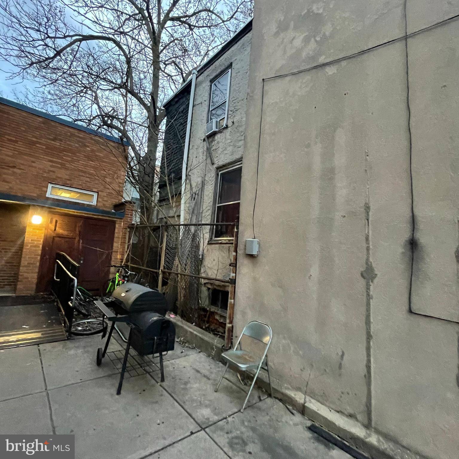 Philadelphia, PA 19104,3917 WARREN ST