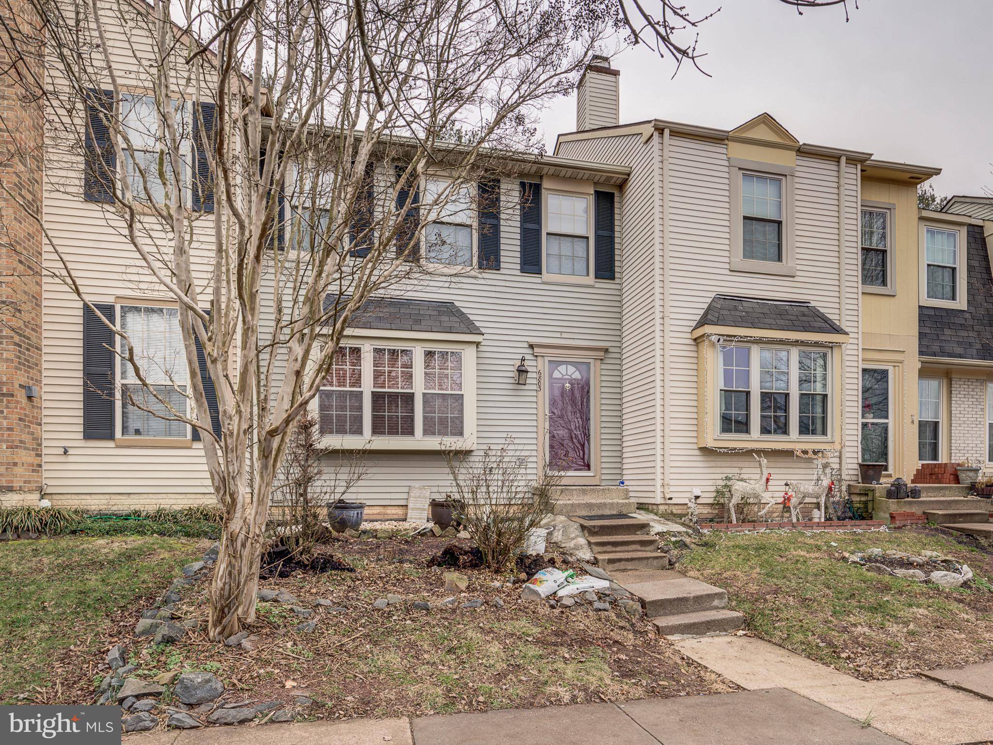 Centreville, VA 20121,6803 COTTINGHAM LN