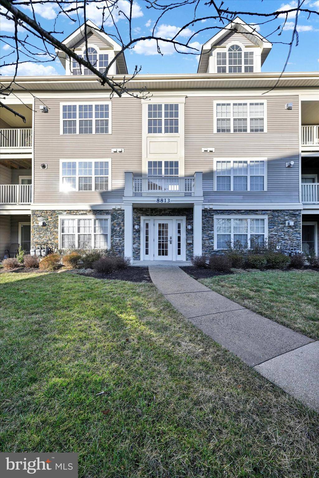 Pikesville, MD 21208,8813 STONE RIDGE CIR #301