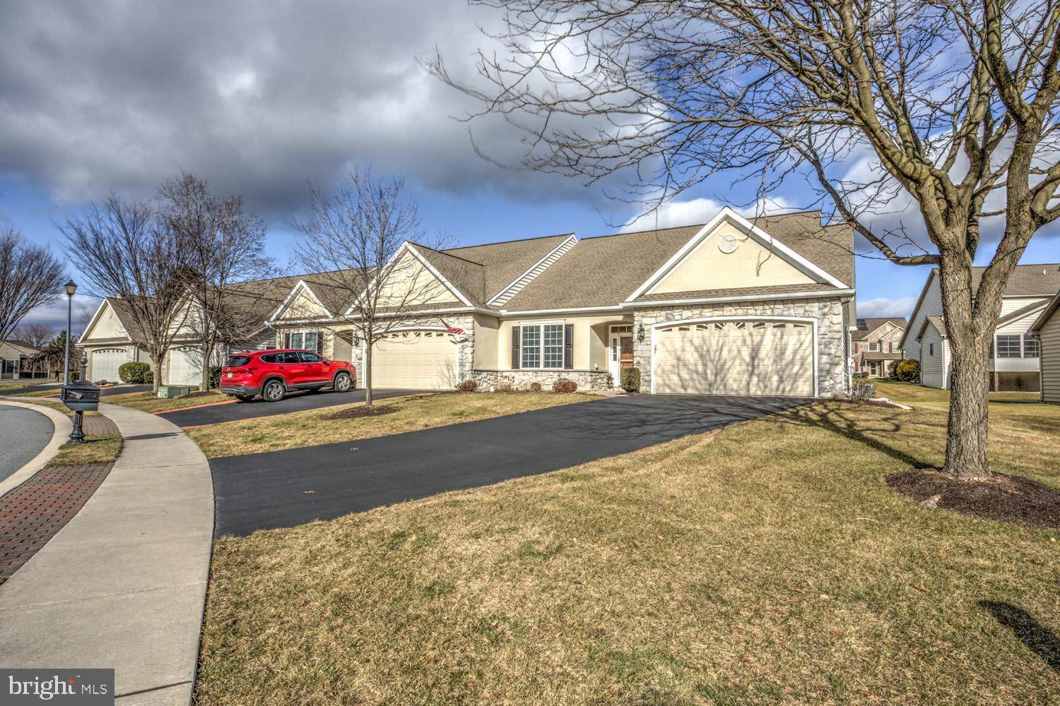 Mount Joy, PA 17552,1309 CANTEBURY