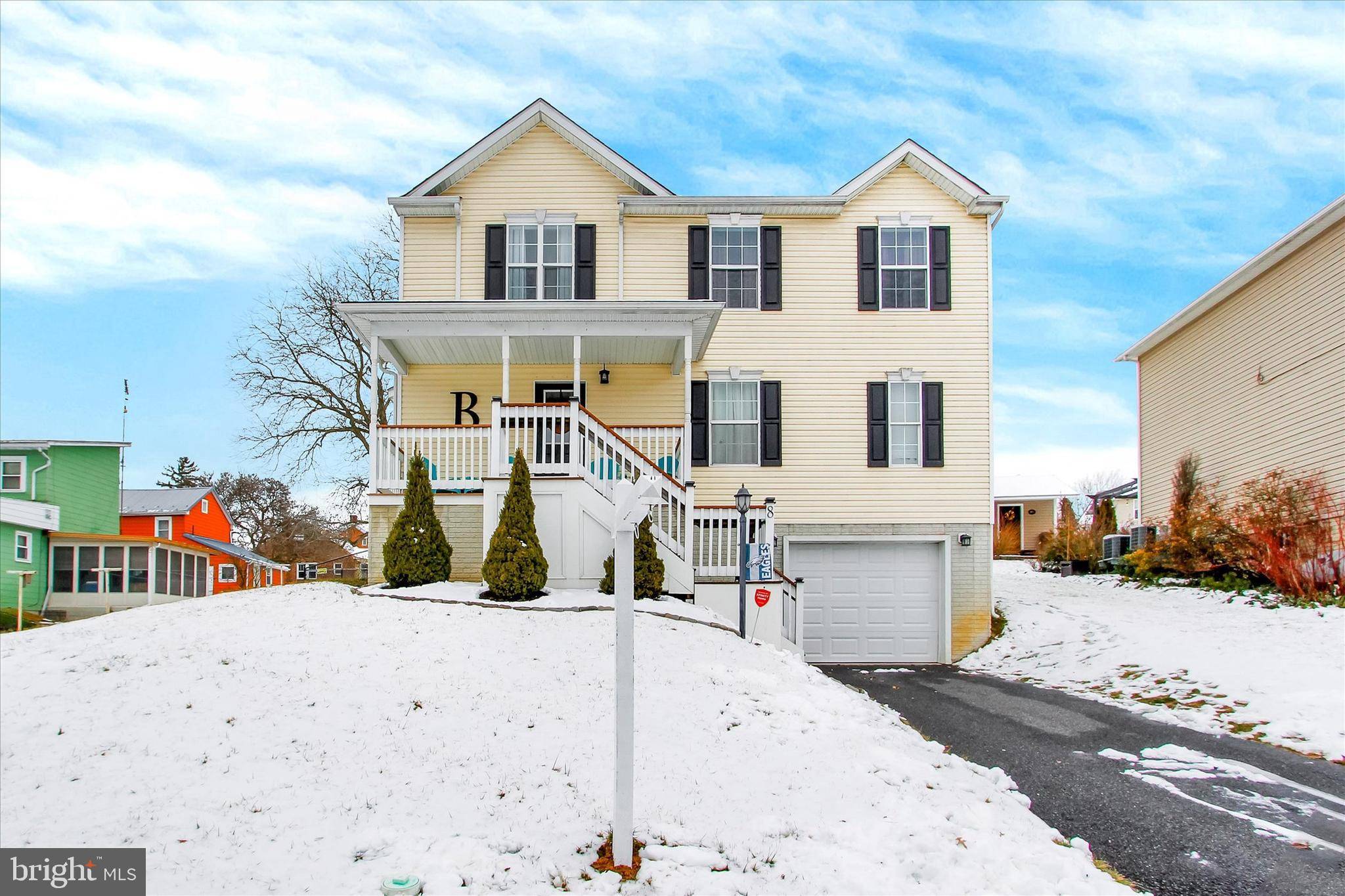 Aspers, PA 17304,8 ROUTSONG LN