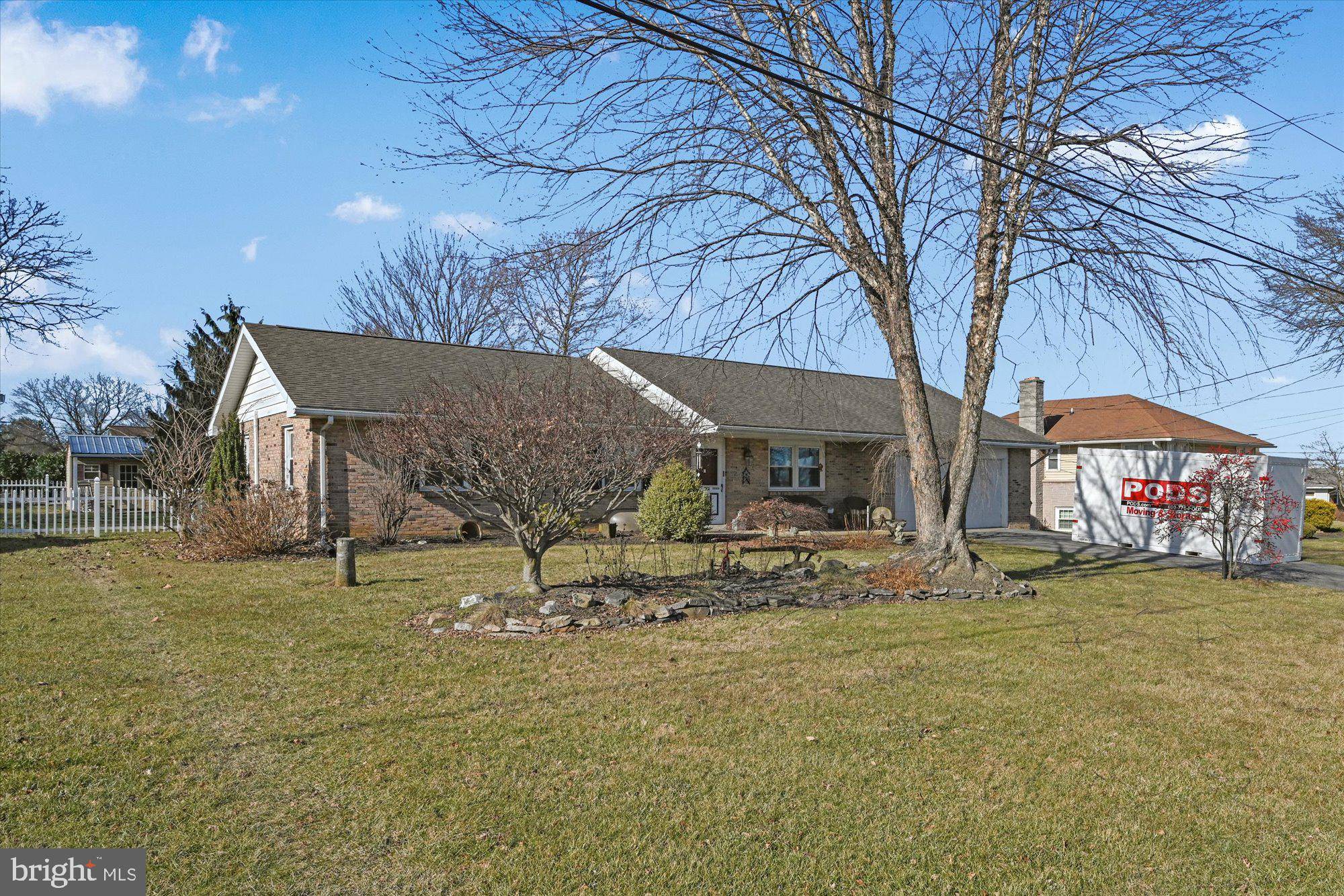 Willow Street, PA 17584,314 EDGEMONT DR