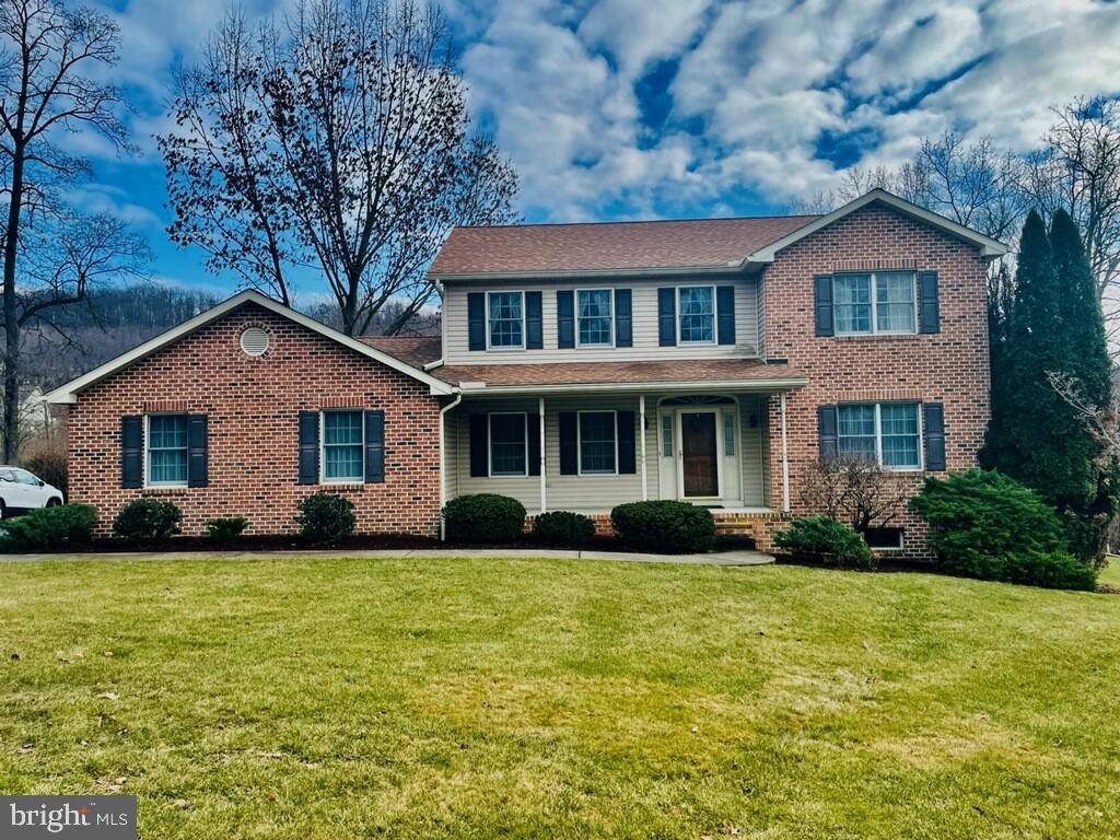 Waynesboro, PA 17268,10966 LONGWOOD DRIVE