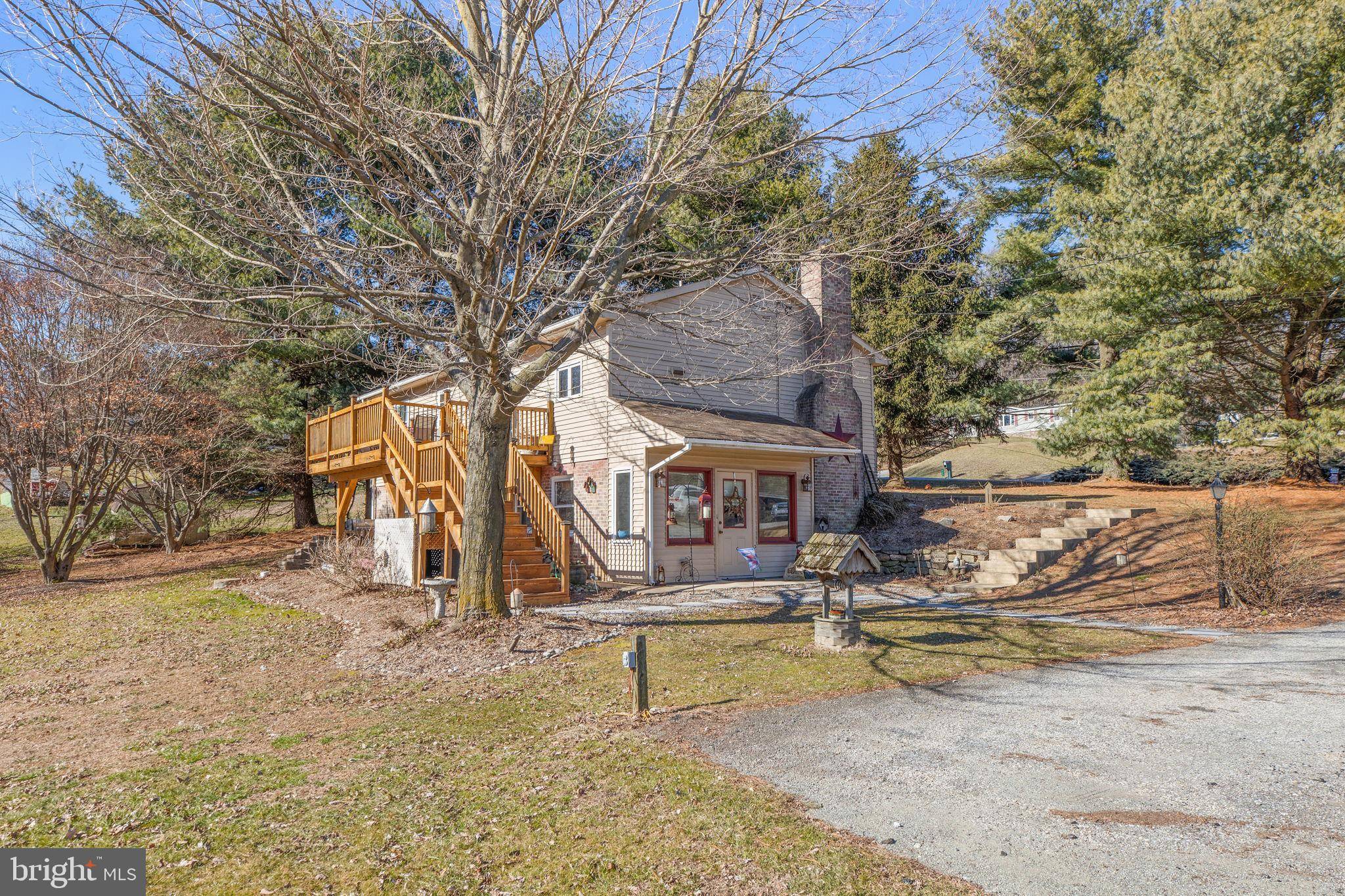 Quarryville, PA 17566,957 BUCK RD