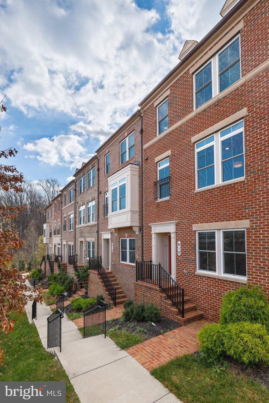 Gaithersburg, MD 20878,410 HYDRANGEA PL