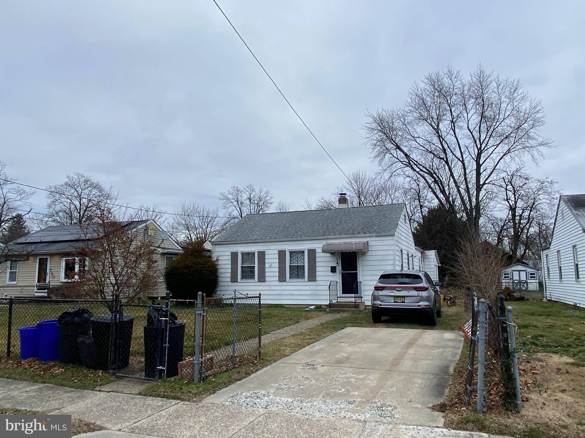 Clementon, NJ 08021,48 FRANKLIN AVE