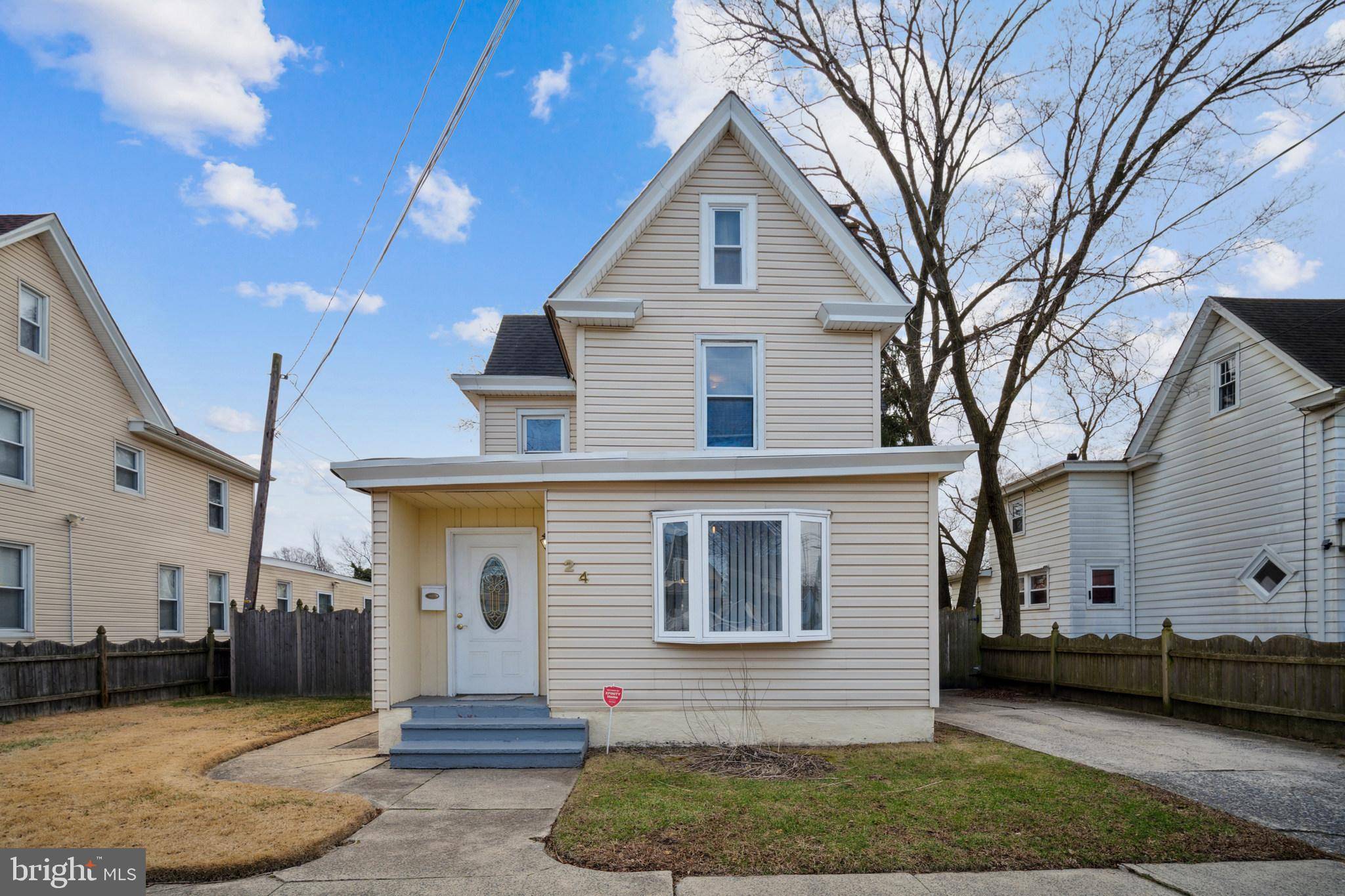 Paulsboro, NJ 08066,24 W NEW ST