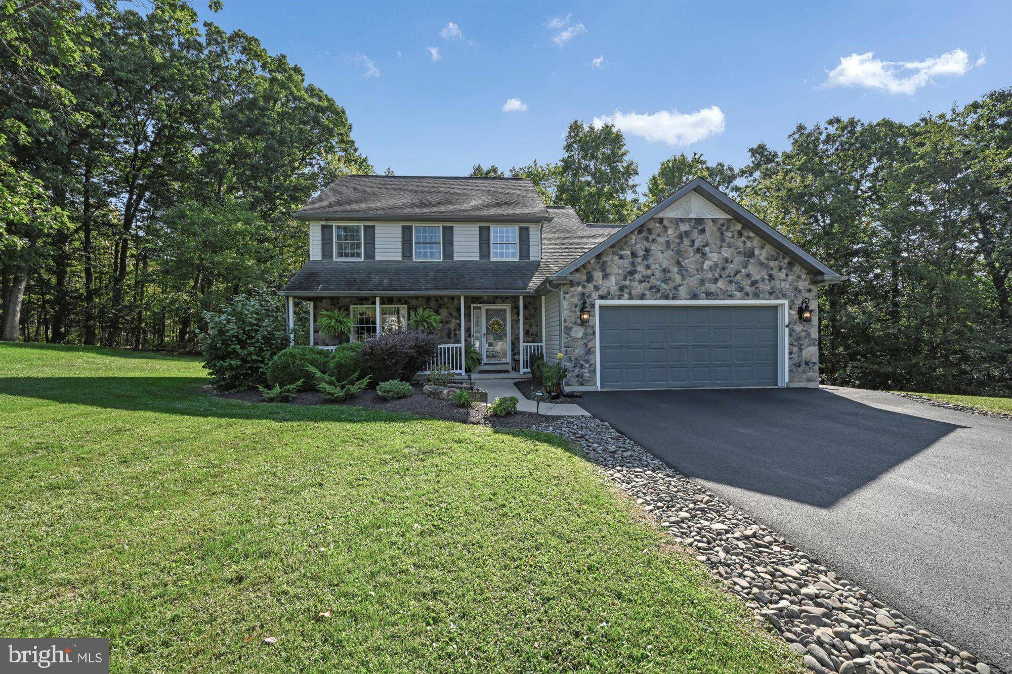 Orwigsburg, PA 17961,105 CEDAR CREST CT