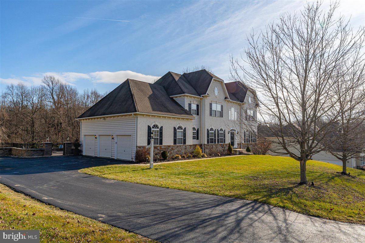 Glenmoore, PA 19343,4 PETERS LN