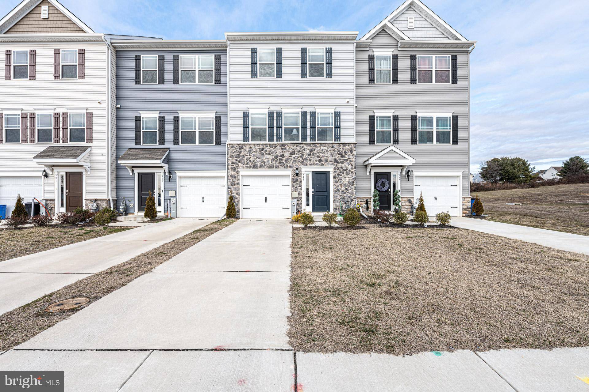 Joppa, MD 21085,795 MAGNOLIA RIDGE CT