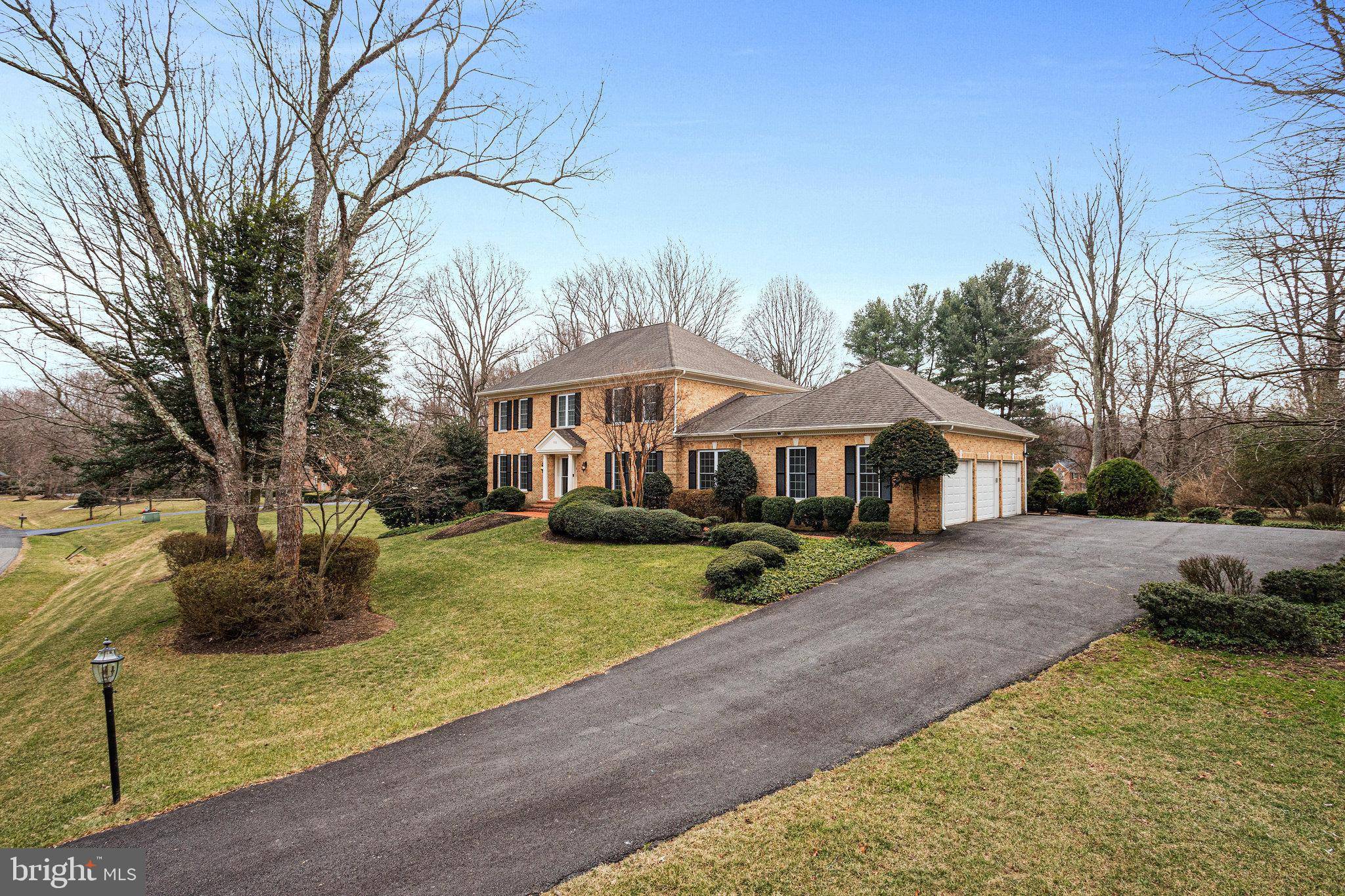 Great Falls, VA 22066,705 CROWN MEADOW DR