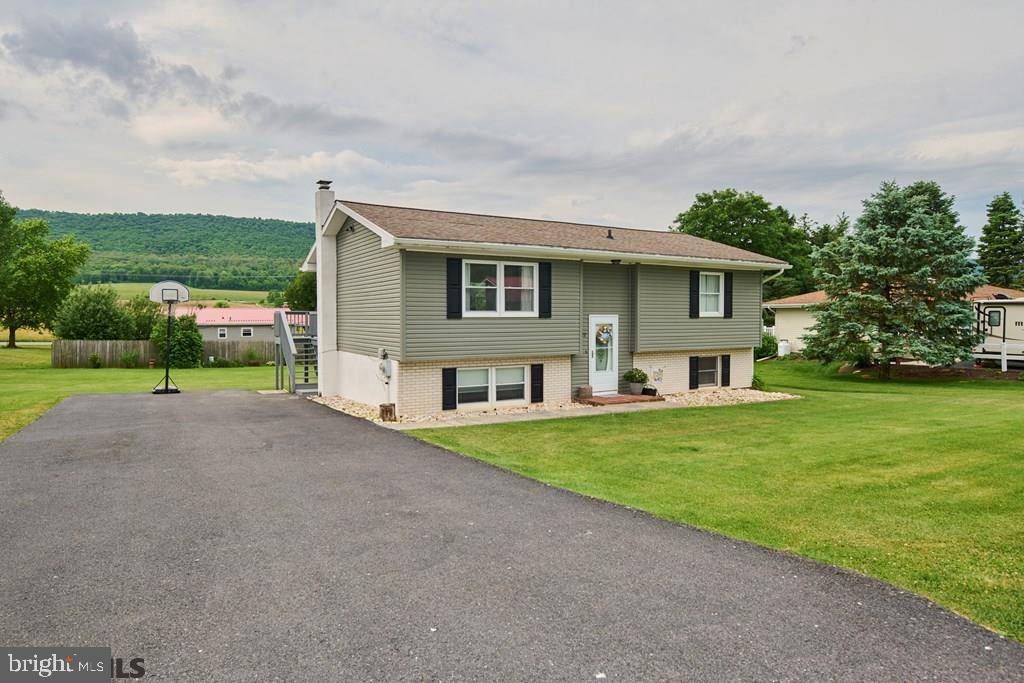 Bellefonte, PA 16823,1222 DORUSS DR