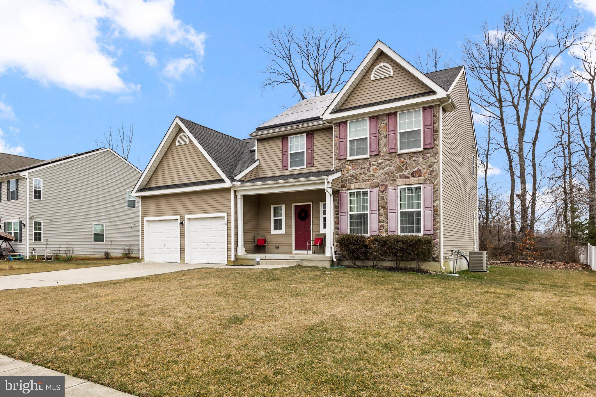 Woodbury, NJ 08096,19 VIOLET CT