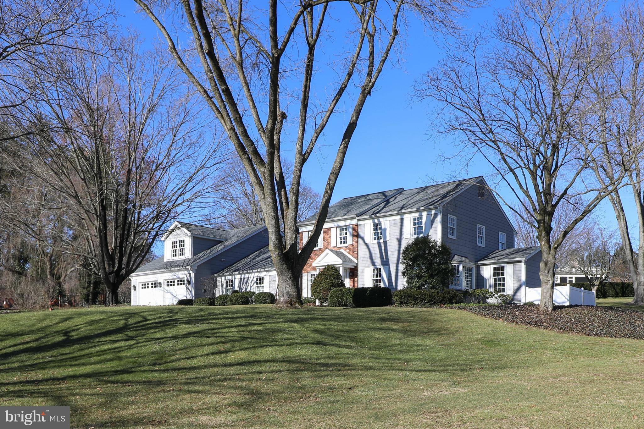 Doylestown, PA 18901,5 COUNTRY CLUB LN