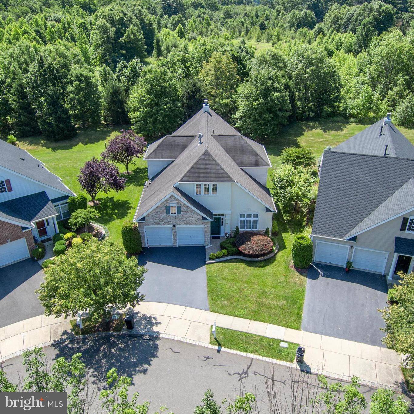 Princeton Junction, NJ 08550,55 RAINFLOWER LN