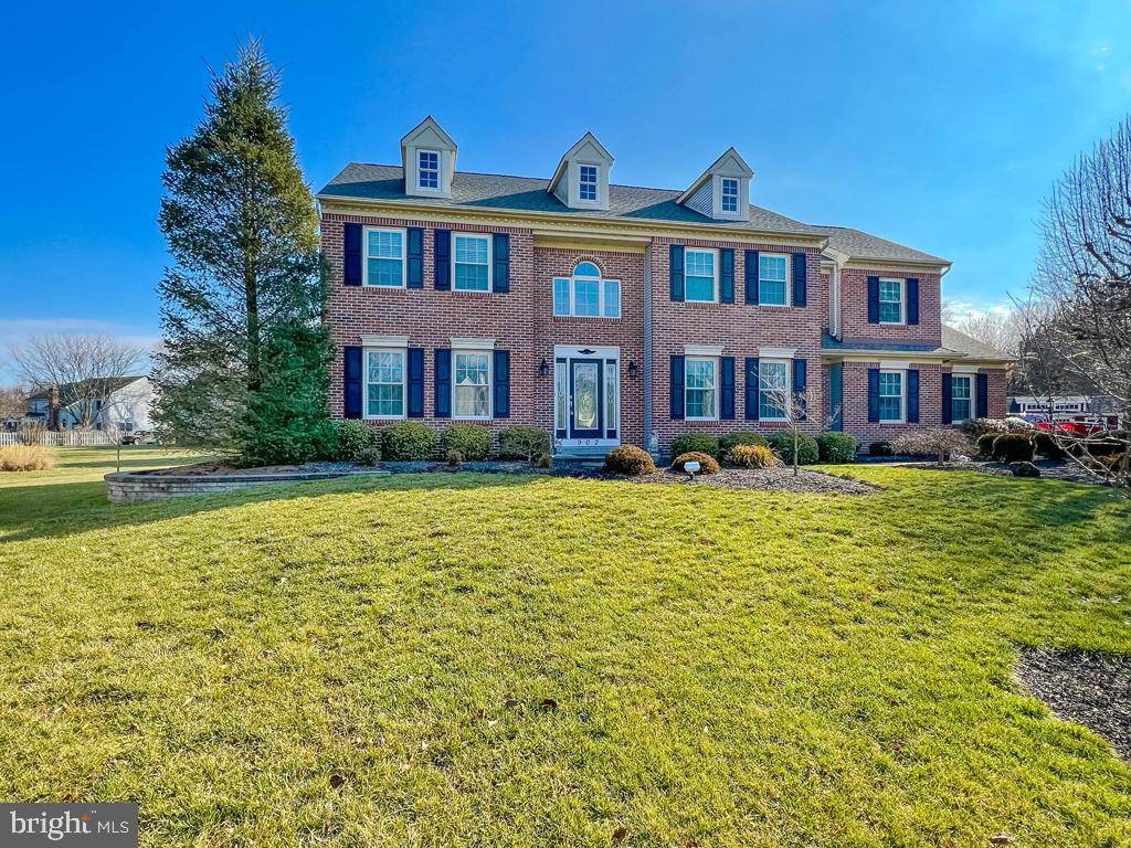 Yardley, PA 19067,902 SLATE HILL ROAD