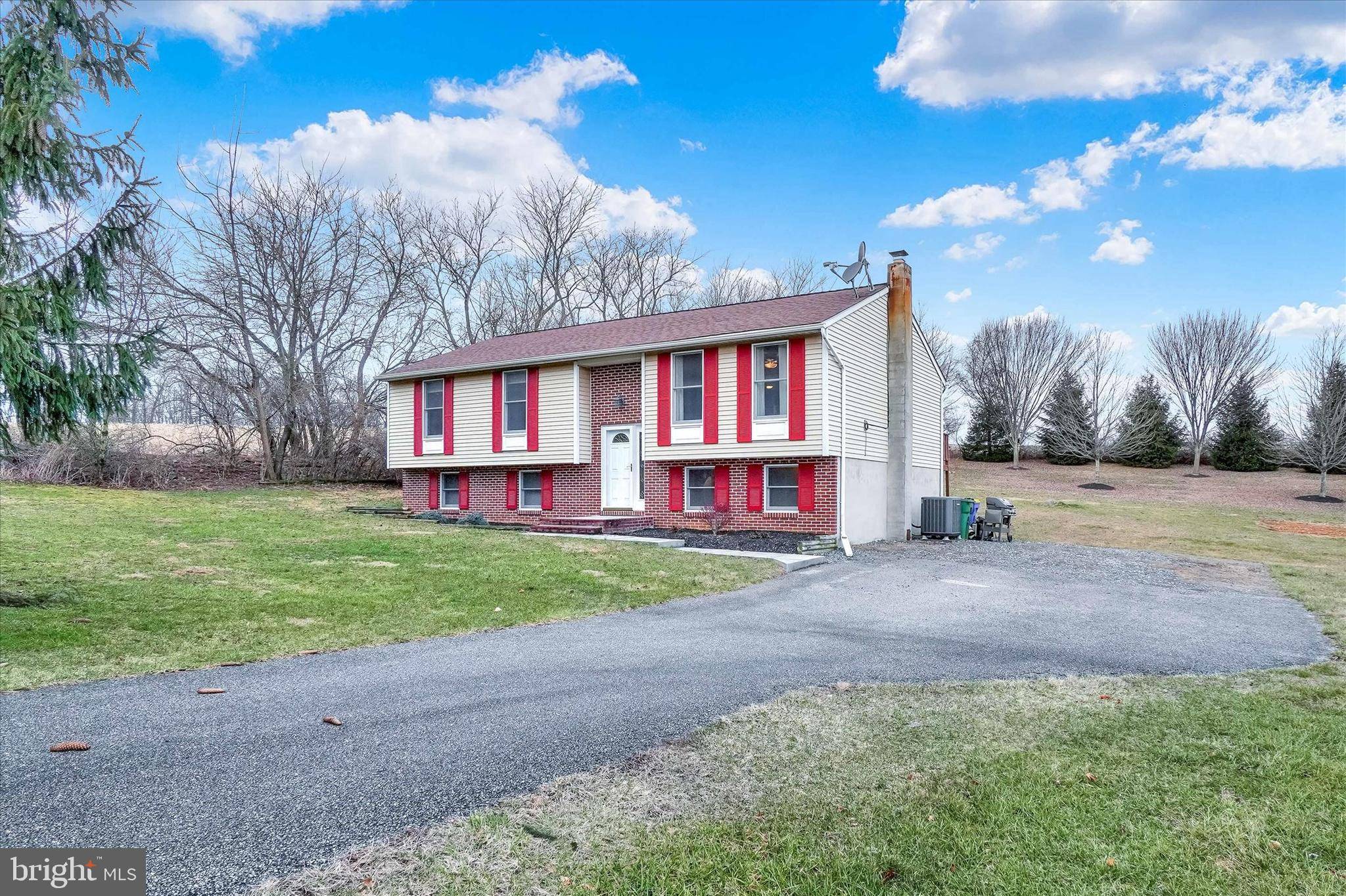 Stewartstown, PA 17363,13472 RIDGE RD