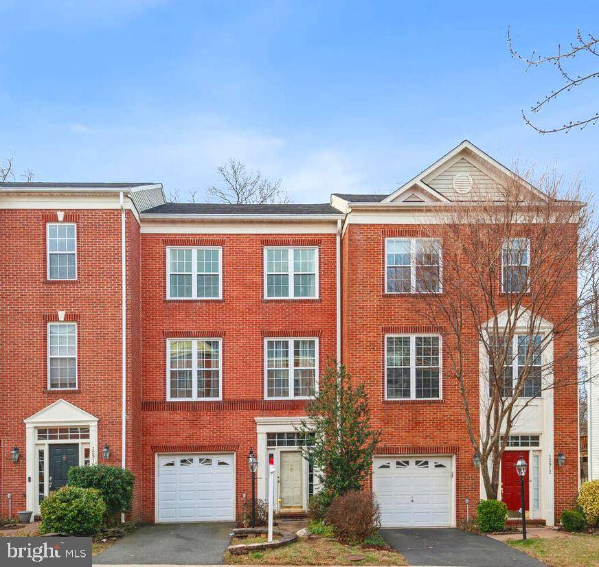 Herndon, VA 20171,12914 WOOD CRESCENT CIR