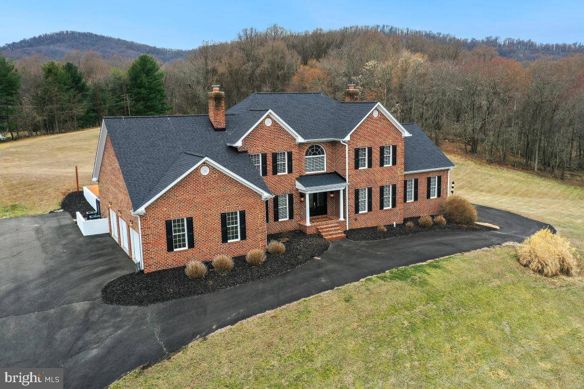 Delaplane, VA 20144,10052 COBBLER VIEW DR