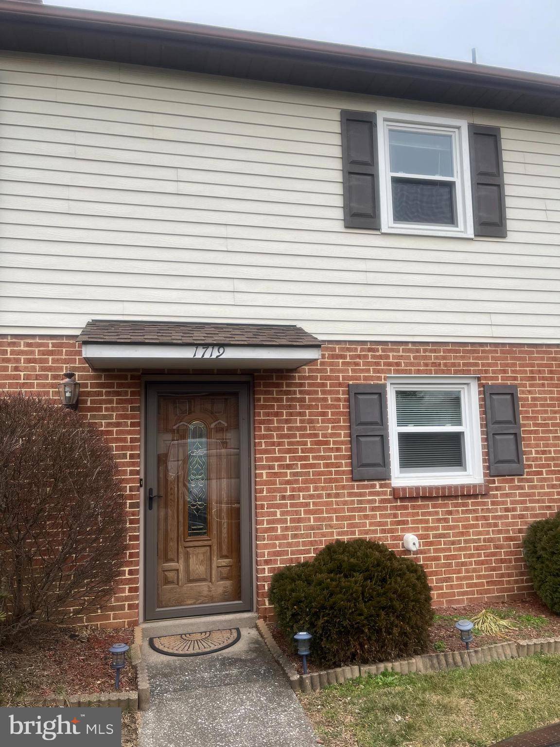 Mechanicsburg, PA 17055,1719 ENGLISH DR