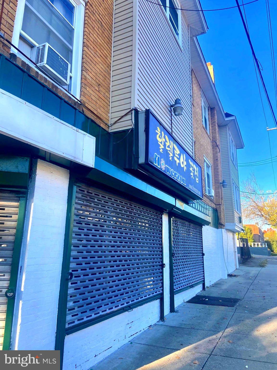 Philadelphia, PA 19126,6558 N 5TH ST