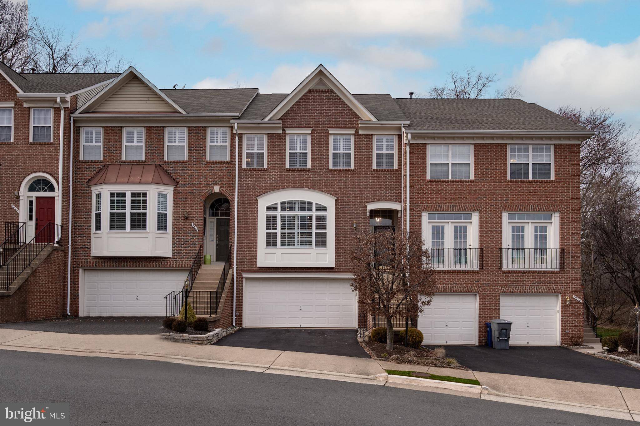 Alexandria, VA 22310,5616 GOVERNORS POND CIR