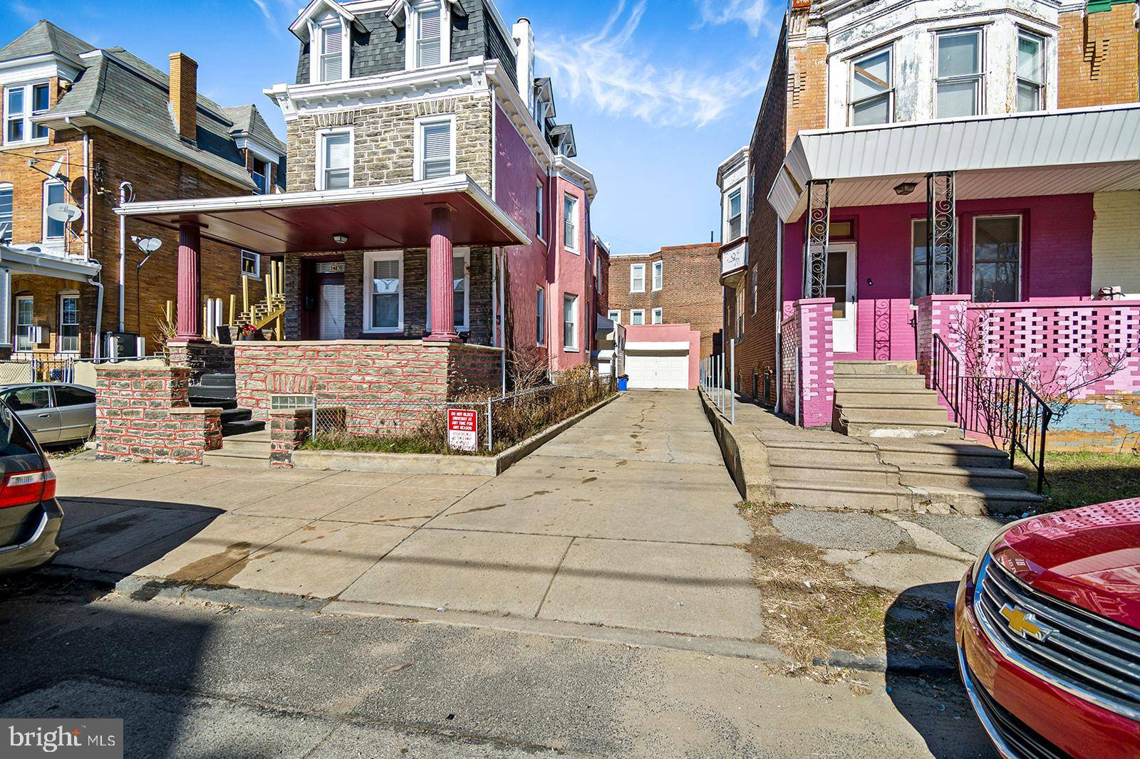 Philadelphia, PA 19141,1427-29 W ROCKLAND ST