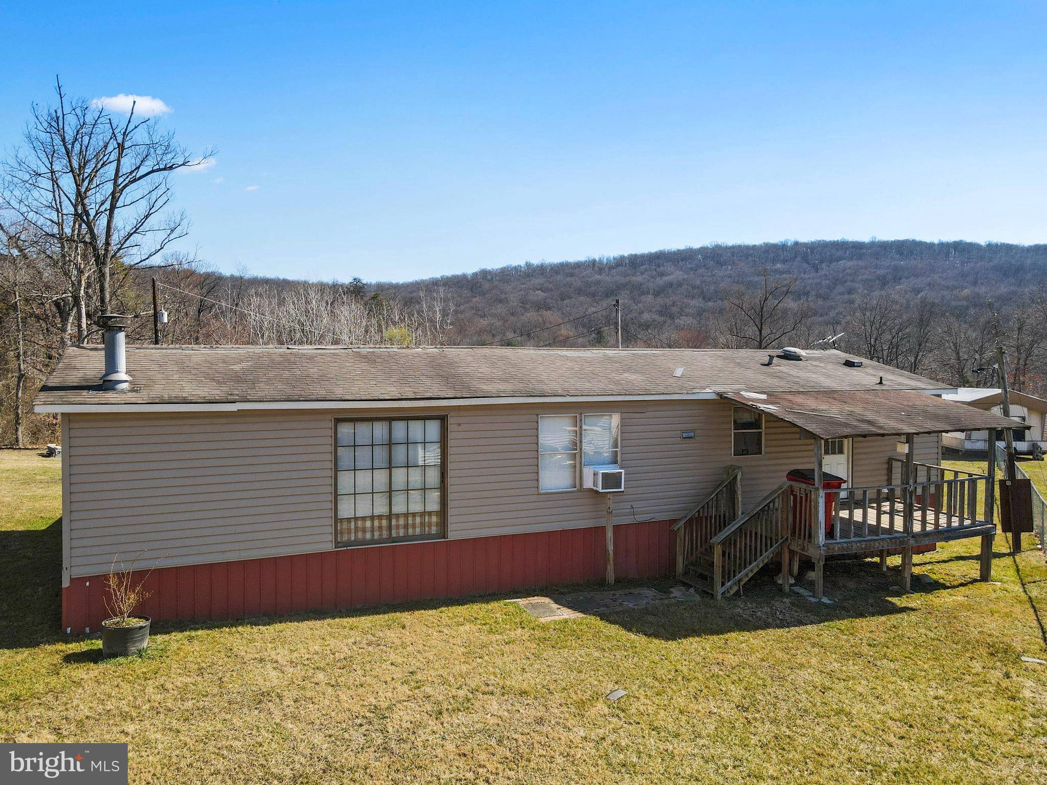 Harpers Ferry, WV 25425,369 DOGWOOD TRL