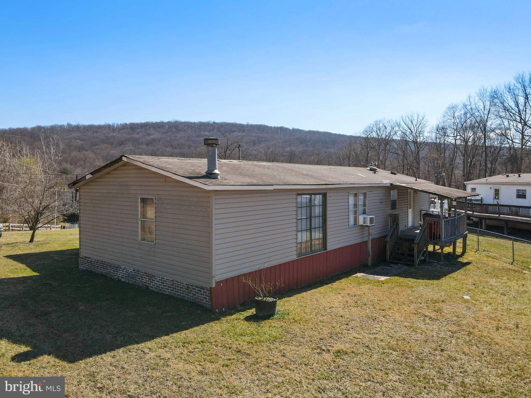 Harpers Ferry, WV 25425,369 DOGWOOD TRL