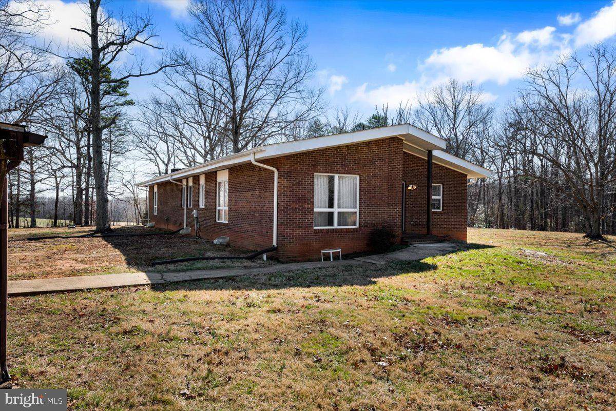 Bealeton, VA 22712,13166 ELK RUN RD