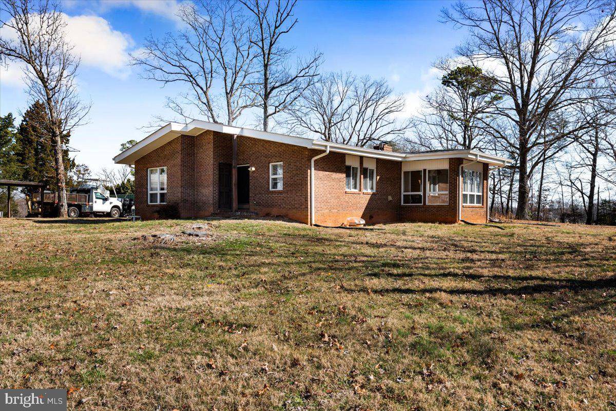 Bealeton, VA 22712,13166 ELK RUN RD