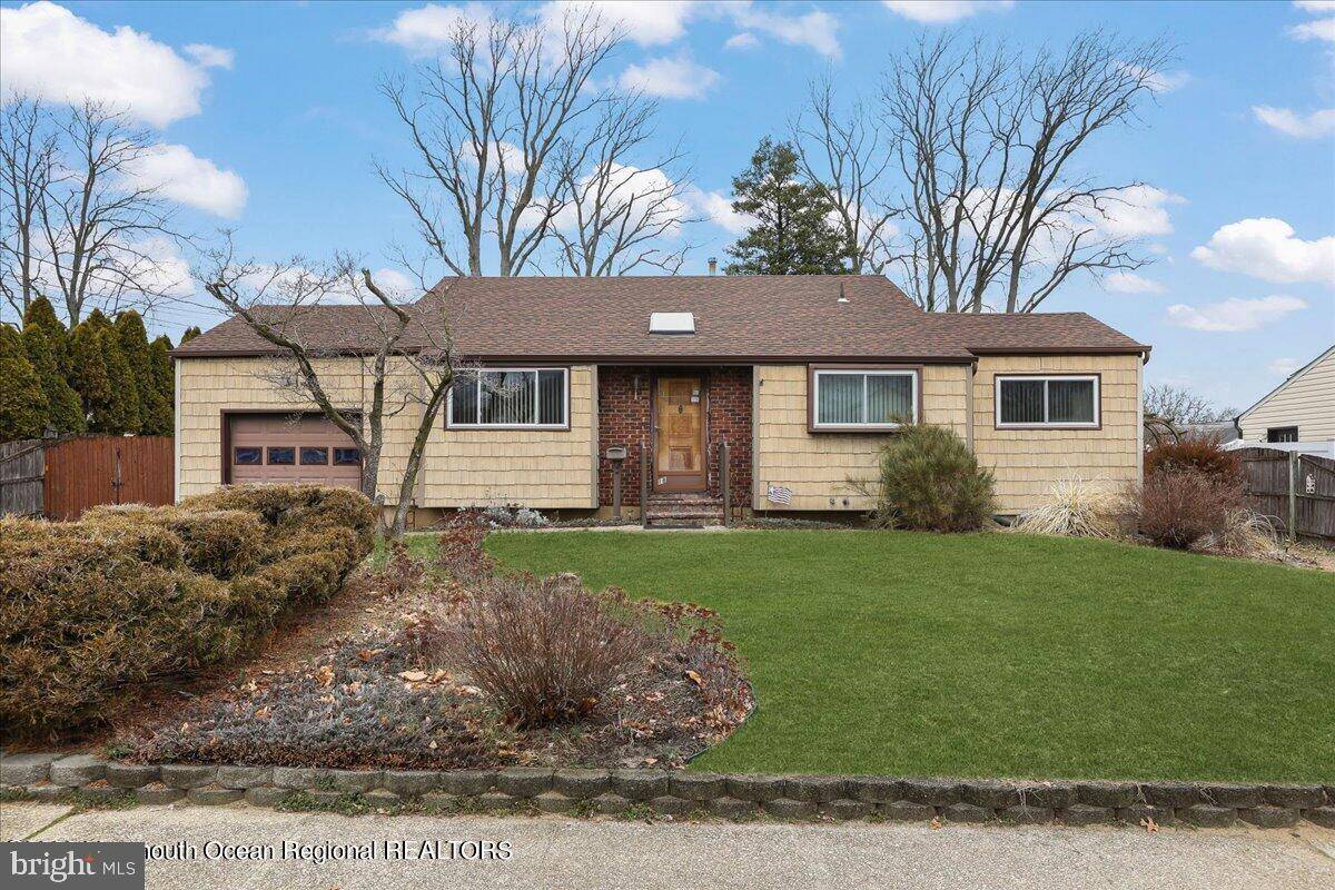 Hazlet, NJ 07730,18 LILLIAN DR