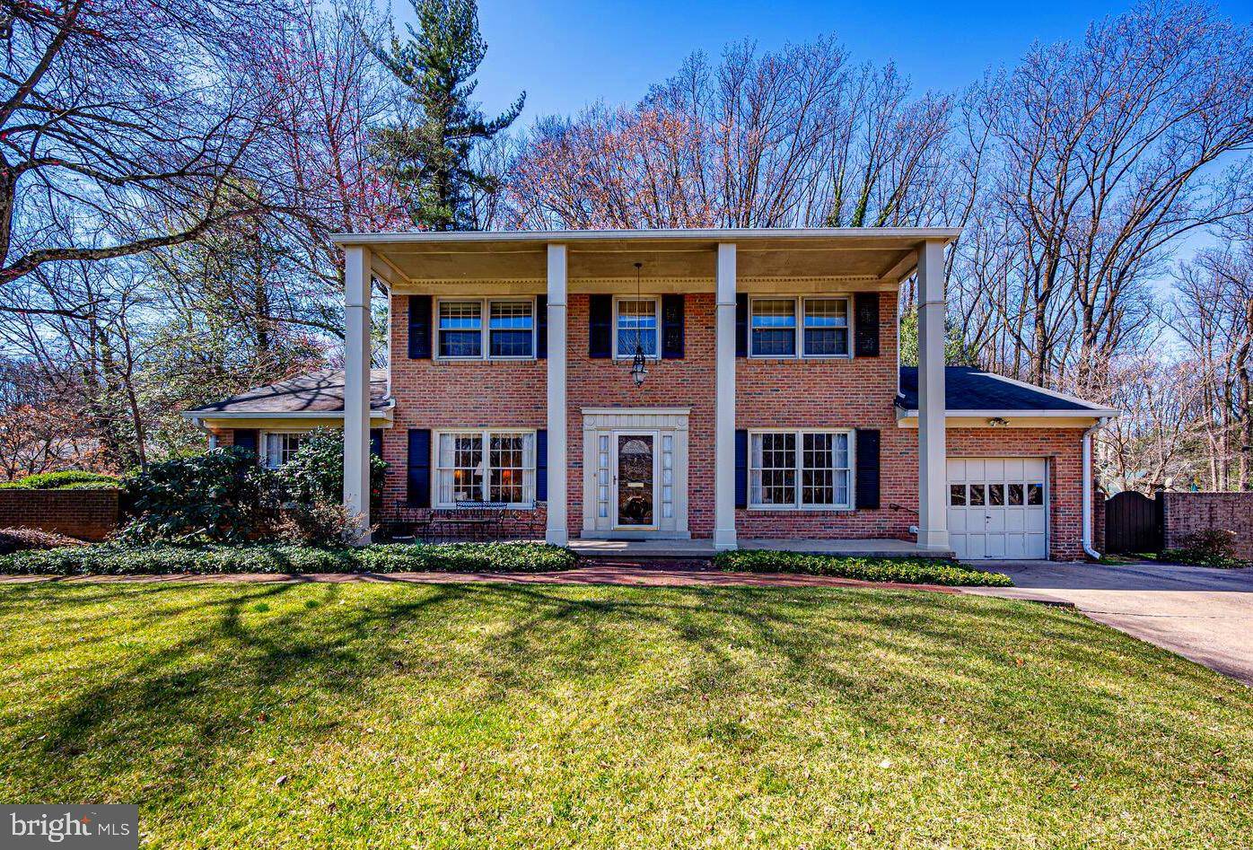 Mclean, VA 22101,1573 FOREST VILLA LN